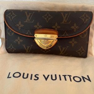 Louis Vuitton full sized billfold wallet